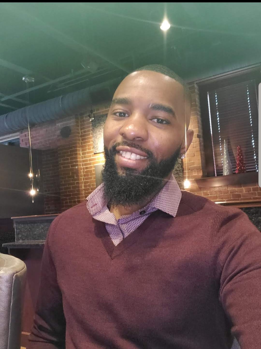 Cedrick CJ Johnson, founder of Valor Medical Courier LLC